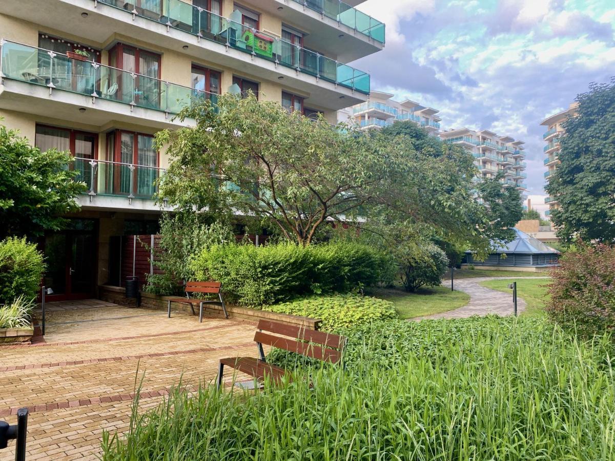 Marina Panorama Apartment & Garage Budapest Exterior foto
